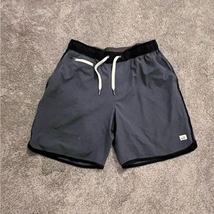 Vuori Light Navy Banks Shorts